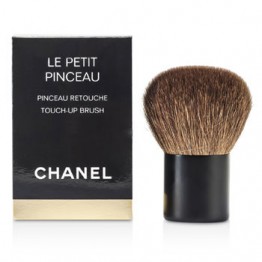 Chanel Le Petit Pinceau Touch Up Brush -